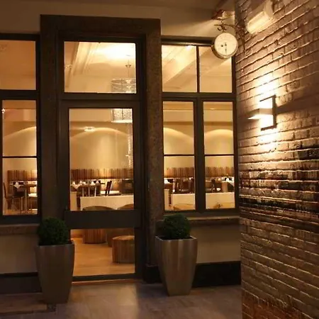 Maison D'anvers 호텔 3*